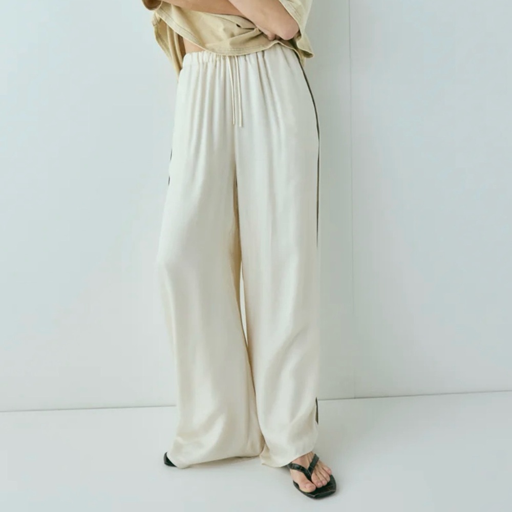 VRG GRL Moonscapes Pants